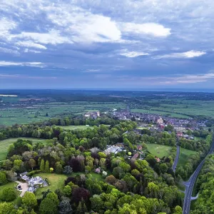 Puesta de sol sobre Arundel desde un dron. Puesta de sol sobre Arundel desde un dron.