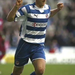 Kevin Doyle celebrates his 33rd minute goal against Bolton Wanderers