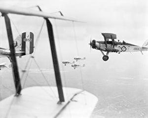 <b class=qtipBold><figcaption>601 Squadron EPW035616</figcaption></b><br>601 SQUADRON. Practice for an RAF display in June 1931. These aircraft are Westland Wapiti Mk.IIA bombers (in service 1928-1942). When the Indian Air Force was founded in 1933 the first four aircraft were the same model. Aerofilms Collection (see Links).<br><em>© Historic England</em> 601 Squadron EPW035616