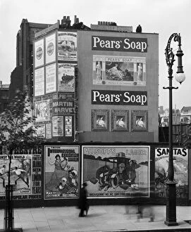 Images Dated 30th August 2019: Advertisement hoardings, Greenwich, 1907 BL19953