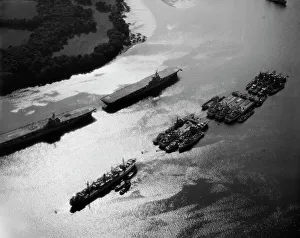 <b class=qtipBold><figcaption>Aircraft carriers HAW_9397_20</figcaption></b><br>River Tamar, Plymouth, Devon. Royal Navy Aircraft carriers and other military vessels on the River Tamar. Photographed by Harold Wingham in July 1959.<br><em>© Historic England Archive</em> Aircraft carriers HAW_9397_20