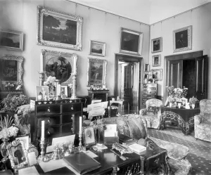 Bridgewater House Print: Interior View of Lady Ellesmeres Boudoir