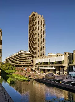 Residential Gallery: The Barbican Centre DP000330