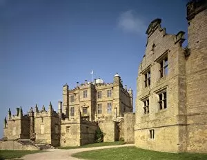 Images Dated 25th June 2007: Bolsover Castle J000062