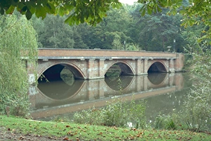 Images Dated 7th October 1999: Bridge Over Pond, Whiteley Village