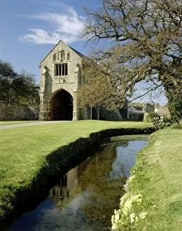 Abbeys and Priories in South-West England Gallery: Cleeve Abbey Gatehouse J860104