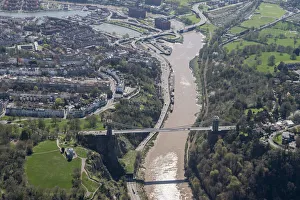 <b class=qtipBold><figcaption>Clifton Gorge 33486_007</figcaption></b><br>The Clifton Suspension Bridge, designed by Isambard Kingdom Brunel in 1831, looking south over Clifton and towards the Floating Harbour, Bristol, 2018 .<br><em>© Historic England Archive</em> Clifton Gorge 33486_007