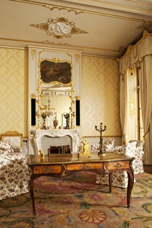 Countesss Sitting Room, Wrest Park House N110300 Countesss Sitting Room, Wrest Park House N110300