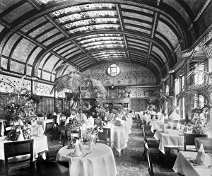 <b class=qtipBold><figcaption>Dining at the Savoy BL14894</figcaption></b><br>THE SAVOY HOTEL, The Strand, London. Interior of the Salle-a-Manger set for dinner. Photographed by Bedford Lemere in June 1898 for the Manager - H P Robarts.<br><em>© Historic England</em> Dining at the Savoy BL14894