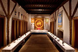 <b class=qtipBold><figcaption>Dover Castle Guest Hall N090166</figcaption></b><br>DOVER CASTLE, Kent. Interior view of the Great Tower. View towards the Henry II backcloth in the Guest Hall.<br><em>© Historic England</em> Dover Castle Guest Hall N090166