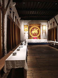 <b class=qtipBold><figcaption>Dover Castle Guest Hall N090182</figcaption></b><br>DOVER CASTLE, Kent. Interior view. The Guest Hall found in the Great Tower.<br><em>© Historic England</em> Dover Castle Guest Hall N090182