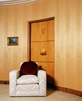 Doors Gallery: Eltham Palace K020343