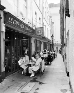 Prints of Le Cafe Des Amis Du Vin, Hanover Place, Covent Garden, City Of Westminster, Greater London. Dining al fresco United Kingdom Prints: Dining Al Fresco Print: Le Cafe Des Amis Du Vin, Covent Garden