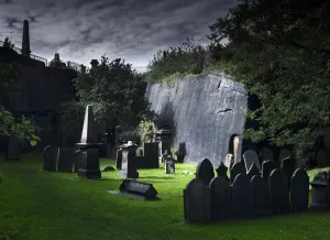 St James Gardens Cemetery Print, North End
