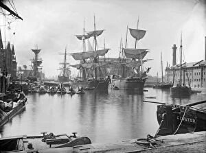 Ships and Boats Gallery: Gloucester Docks c.1880 CC53_00092