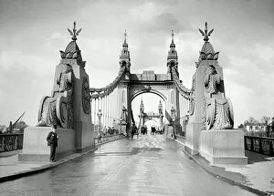 Related Images Collection: Hammersmith Bridge CC63_00026