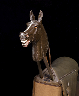 <b class=qtipBold><figcaption>Haydocks exercise horse N080066</figcaption></b><br>BRODSWORTH HALL, South Yorkshire. Haydocks exercise horse, detail of horse head and saddle from the front.<br><em>© Historic England</em> Haydocks exercise horse N080066