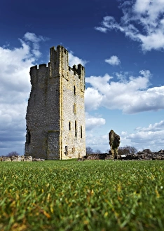 Helmsley Gallery: Helmsley Castle N100098