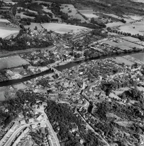 Prints of The town, Bewdley, Worcestershire. Photographed by Aerofilms Ltd in August 1952 Worcestershire Prints: Bewdley Town Print, 1952