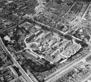 Hospital Prints: Derby Royal Infirmary Print, 1947