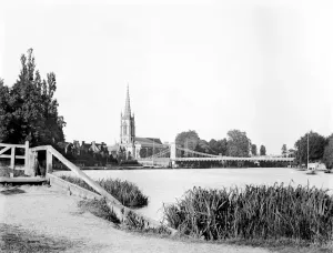 Marlow Bridge Print, Thames River View