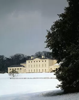 Images Dated 5th April 2007: Kenwood House J940125
