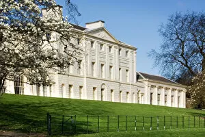 Images Dated 20th March 2007: Kenwood House N070264