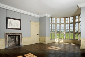 <b class=qtipBold><figcaption>Kirby Hall N120027</figcaption></b><br>KIRBY HALL, Northamptonshire. Interior of South West block ground floor, South West Bedchamber towards the bay window.<br><em>© Historic England</em> Kirby Hall N120027