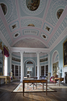 <b class=qtipBold><figcaption>The Library, Kenwood House N130057</figcaption></b><br>KENWOOD HOUSE, London. Interior view of the Robert Adam Library. 2013.<br><em>© Historic England</em> The Library, Kenwood House N130057