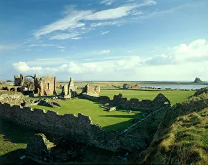 Saxon Gallery: Lindisfarne Priory J880067