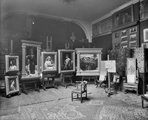 Sights Gallery: Holland Park Collection