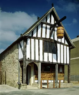 Timber Gallery: Medieval Merchants House J880159