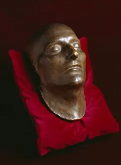 Objects and Artefacts Gallery: Napoleons death mask K040686
