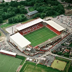 Images Dated 19th April 2010: Oakwell, Barnsley EAW685521