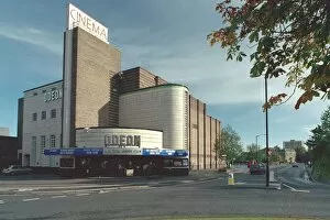 Images Dated 13th October 2002: Odeon Cinema