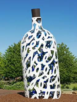 Oldenburg/van Bruggen - Bottle of Notes DP169355 Oldenburg/van Bruggen - Bottle of Notes DP169355
