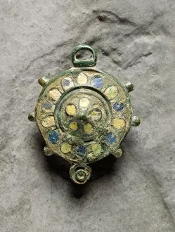Roman objects and artefacts Gallery: Roman enamelled stud J940343