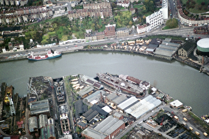 <b class=qtipBold><figcaption>SS Great Britain JEH_22046_009</figcaption></b><br>Wapping Dockyard, Bristol. The SS Great Britain returned to the same dry dock that had been purpose-built for its construction by the Great Western Steamship Company between 1839-43. Here shown in November 1970 shortly after return from the Falkland Islands and before restoration had begun. Photographed by Jim Hancock.<br><em>© Historic England Archive</em> SS Great Britain JEH_22046_009