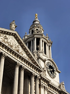 <b class=qtipBold><figcaption>St Paul's Cathedral N120025</figcaption></b><br>ST PAUL'S CATHEDRAL, London. Detail of West Elevation.<br><em>© Historic England</em> St Paul's Cathedral N120025