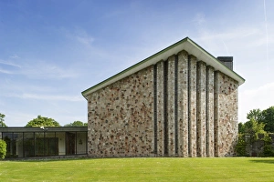 <b class=qtipBold><figcaption>Taunton Crematorium Chapel DP162016</figcaption></b><br>Taunton Crematorium, Wellington New Road, Taunton, Somerset. General view of chapel.<br><em>© Historic England</em> Taunton Crematorium Chapel DP162016