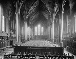 <b class=qtipBold><figcaption>Temple Church CC41_00041</figcaption></b><br>TEMPLE CHURCH, Temple, City of London. Interior view looking east down the nave, showing the beautiful vaulted ceiling and stained glass windows. Photographed by Henry Taunt between 1860 - 1922.<br><em>© Historic England</em> Temple Church CC41_00041