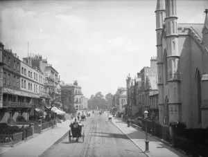 London Road, Southampton Print: Exterior view of St Pauls Church