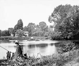 Waiting for the Rails Head Ferry, Isleworth CC72_02178 Waiting for the Rails Head Ferry, Isleworth CC72_02178