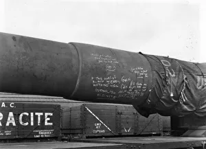 A 16 inch gun barrel loaded onto an eighteen wheel gun wagon in 1942 A 16 inch gun barrel loaded onto an eighteen wheel gun wagon in 1942