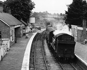 No 4573 Prairie Tank Locomotive at Chipping Norton Station, 1960 No 4573 Prairie Tank Locomotive at Chipping Norton Station, 1960