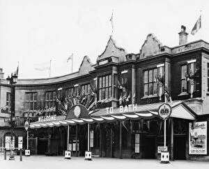 Princess Elizabeth Gallery: Bath Spa Station, Somerset, March 1950