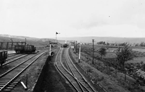 Gwaun-Cae-Gurwen colliery sidings and signalbox Gwaun-Cae-Gurwen colliery sidings and signalbox