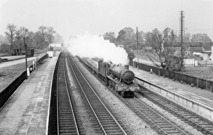 Locomotive No. 5932, Haydon Hall, passing through Shrivenham Station, May 1960 Locomotive No. 5932, Haydon Hall, passing through Shrivenham Station, May 1960