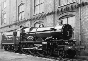 Prints of 4-6-0 Castle class locomotive. Built 1924 Locomotive Prints: No 4079 Pendennis Castle Castle Class Locomotive Print