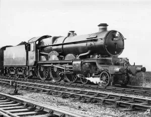 Castle Class Locomotive Prints: Print of No 7007 Great Western Castle Class Locomotive